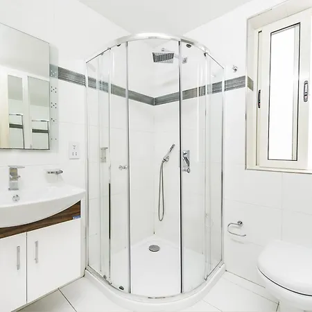 Sliema, Guest House. Theoria Travel بيت ضيافة *
