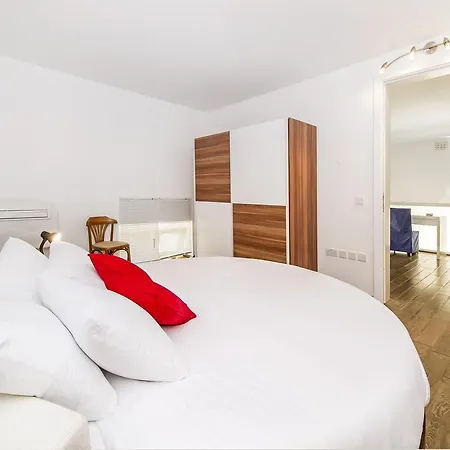 بيت ضيافة Sliema, Guest House. Theoria Travel
