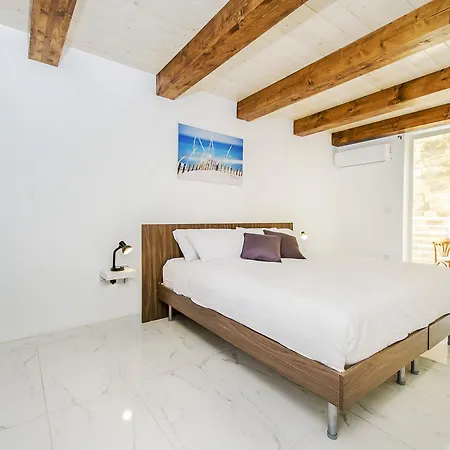 Sliema, Guest House. Theoria Travel بيت ضيافة